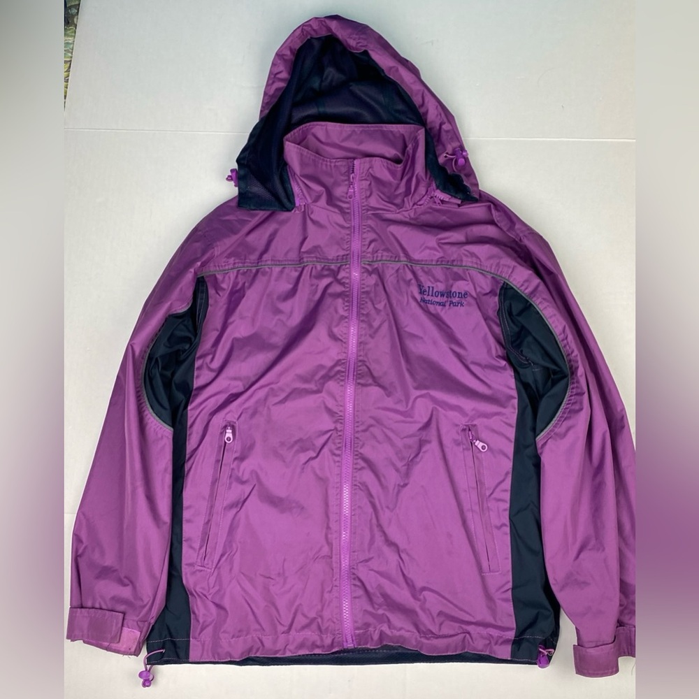 Yellowstone National Park Cheneral Women’s Small Jacket Purple Windbreaker Hood